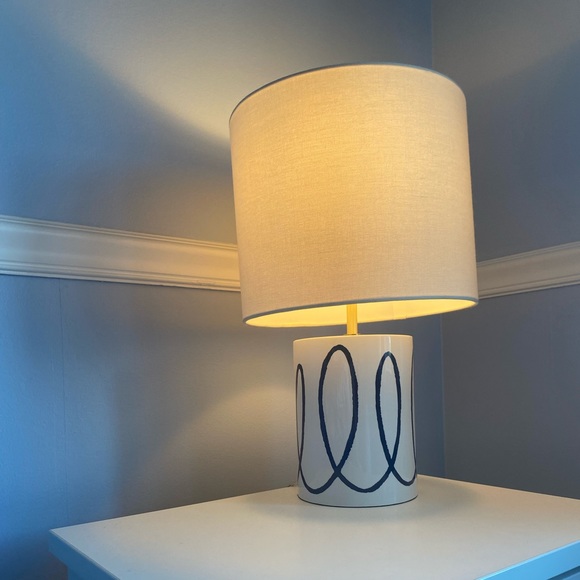 Home Goods Lamp - Picture 1 of 2